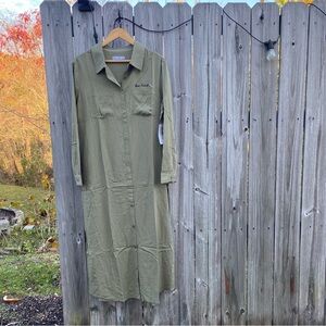 NWT Love in Faith L Olive Green Maxi Shirt Dress with Embroidered Bee